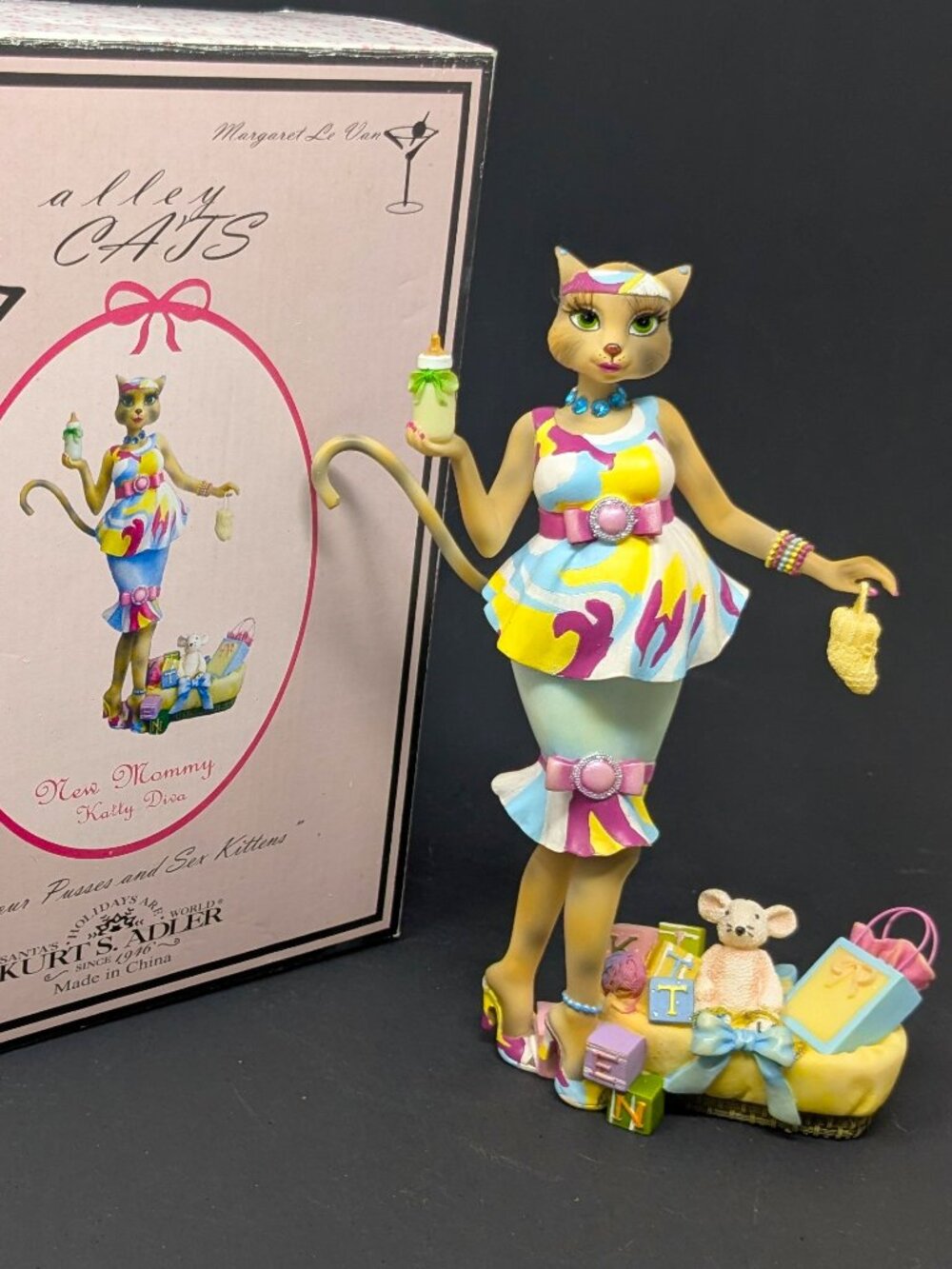 Margaret Le Van Alley Cats Maternity Katty Diva New Mommy Cat w/Baby Toys w Box